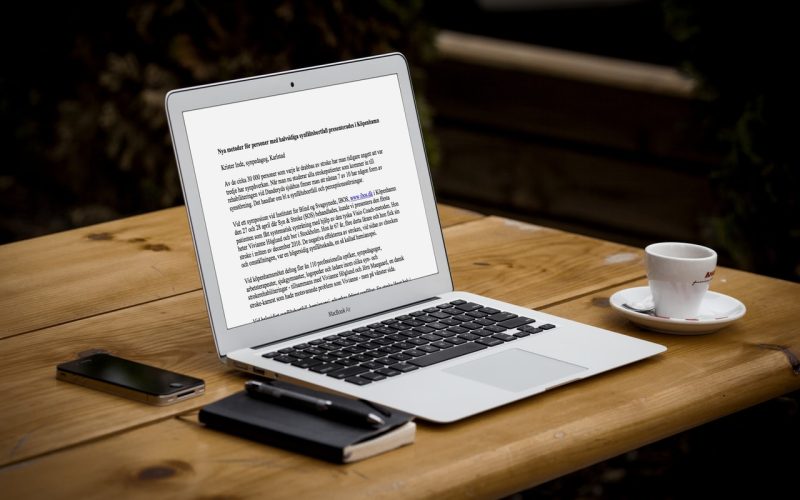 Text på datorskärm Text på datorskärm